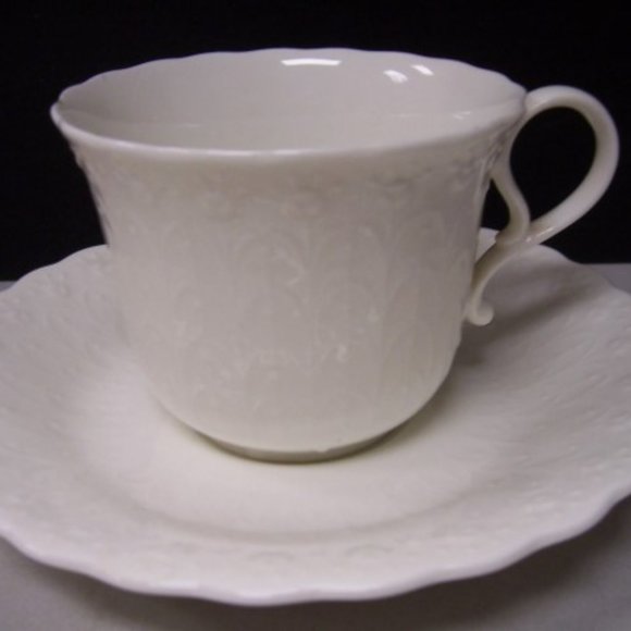 Flat Tea Cup & Saucer Set - White Silk by MIKASA - Picture 1 of 1